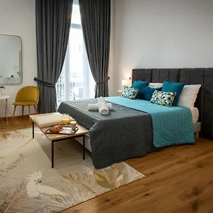 Bed and breakfast Downtown - E Si Nun Canto Moro